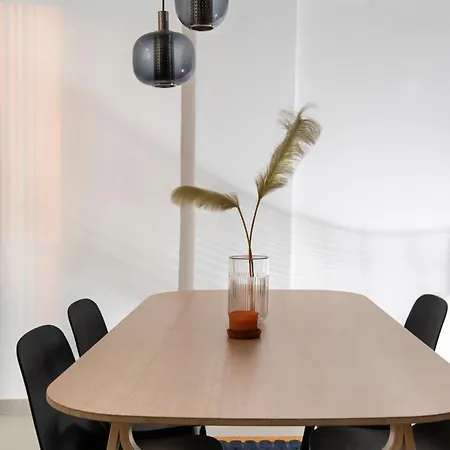 Amazing Two Bedroom Apartament