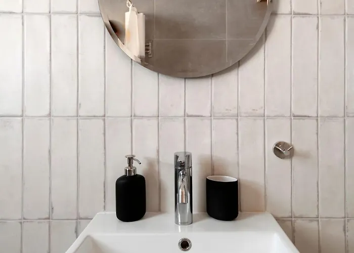 Amazing Two Bedroom דירה לרנקה